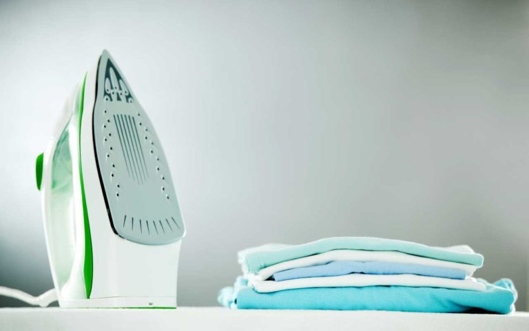 How to clean a steam iron
