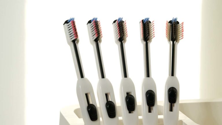 WOA Angular Toothbrush 2